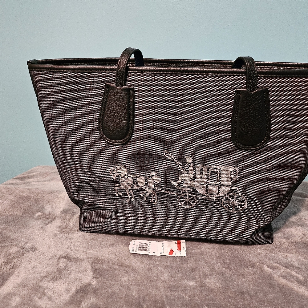 Coach Canvas Horse and Carriage Tote